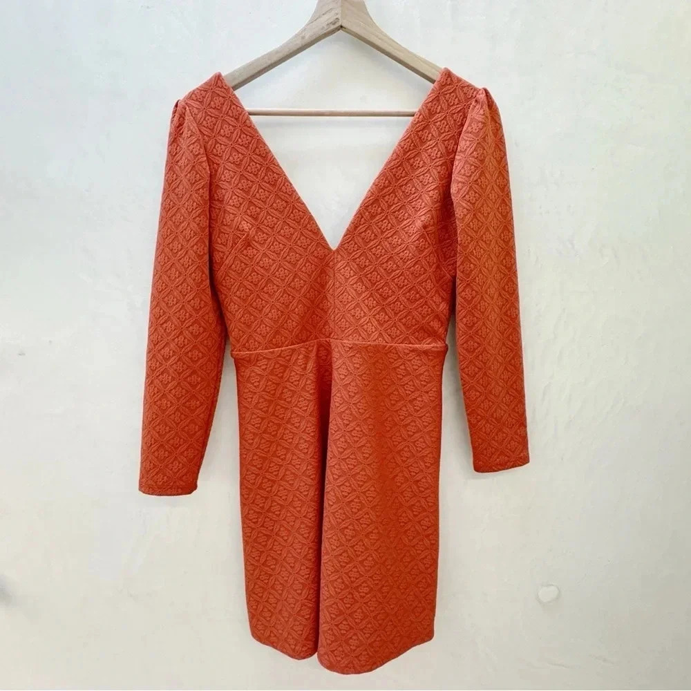 Cooperative || By Urban Outfitters Deep V  Emboss Knit Dress in Harvest Orange M - Picture 3 of 7